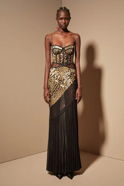 Look 32